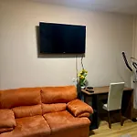 Feels Like 4-city Center Apartament *